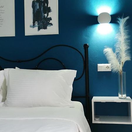 W Pearl Suite เนอาเปรามอส ภายนอก รูปภาพ