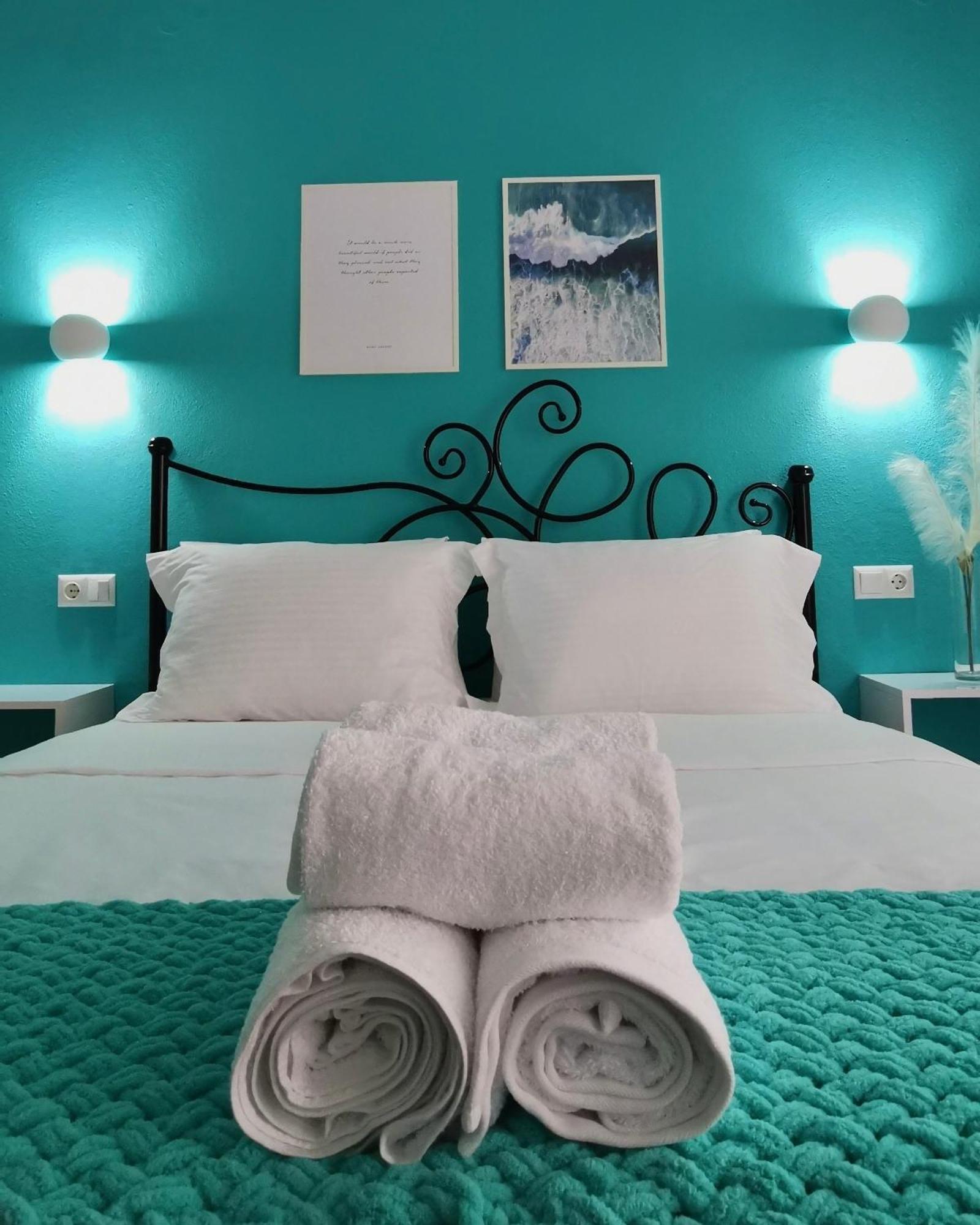 W Pearl Suite เนอาเปรามอส ภายนอก รูปภาพ